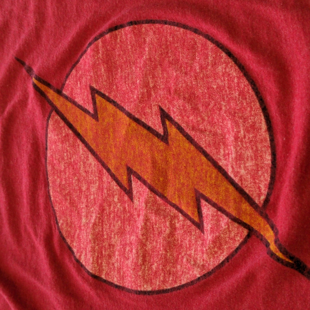 DC Comics original red short sleeve t-shirt with DC Comics logo
